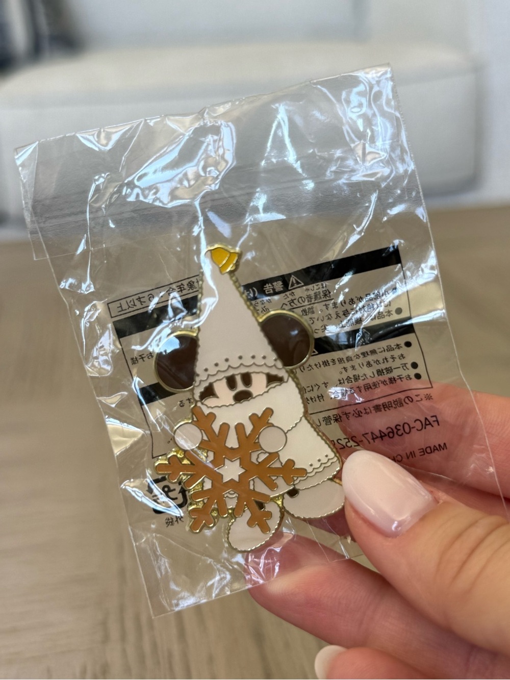 Lil' Ring Ring TOKYO DISNEYLAND Christmas 2025 Pin Badge Limited Edition NEW